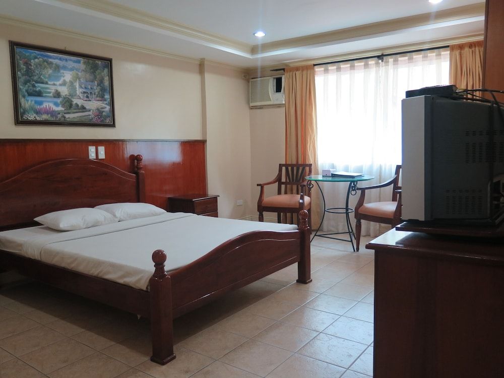 Crown Regency Residences Davao 3