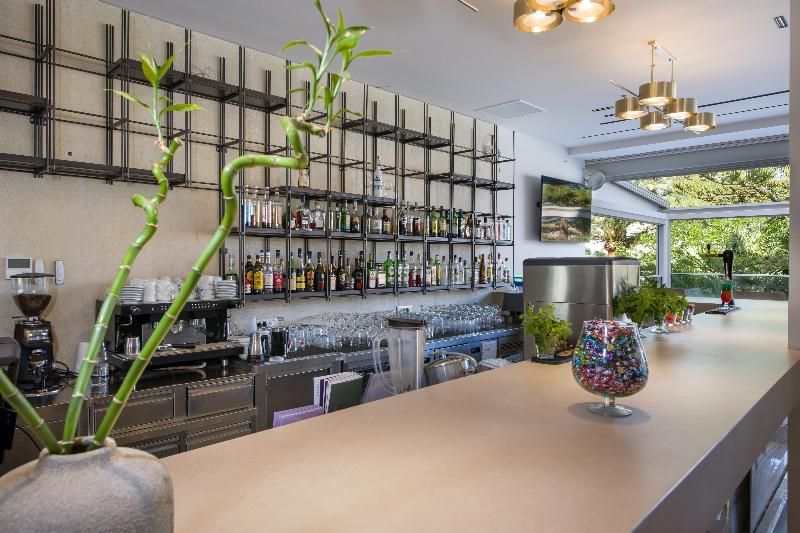 Vantaris Luxury Beach Resort 3