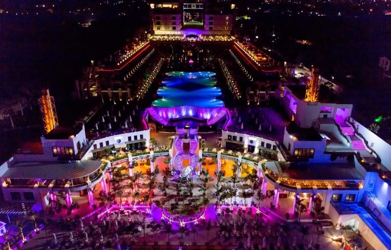 Cratos Premium Hotel Casino & SPA 2