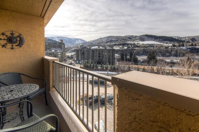 Lodge at Brookside 3