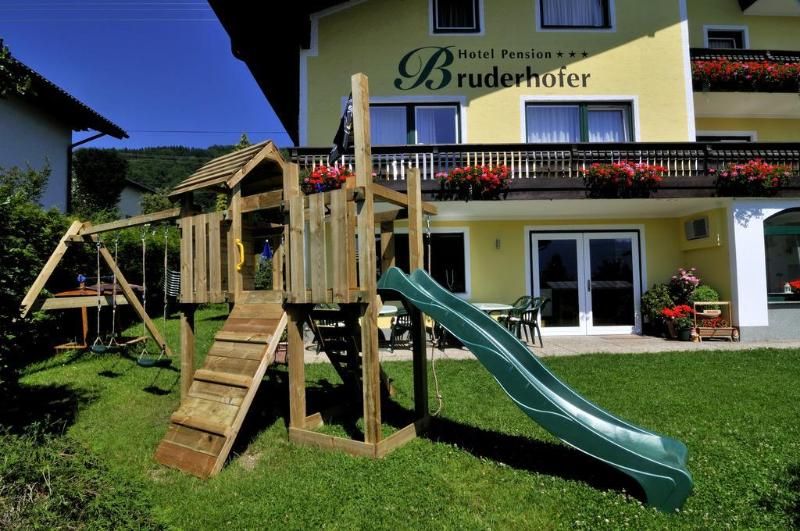 Bruderhofer 3
