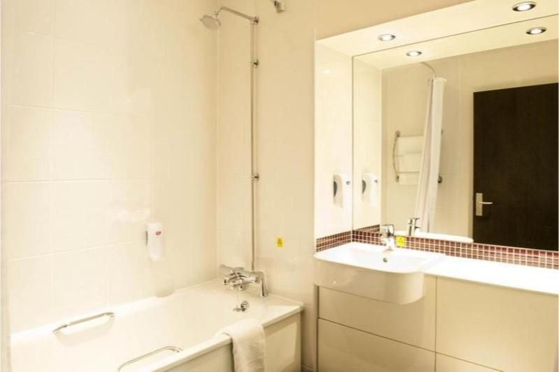 Travel Inn Edinburgh Inveresk 3