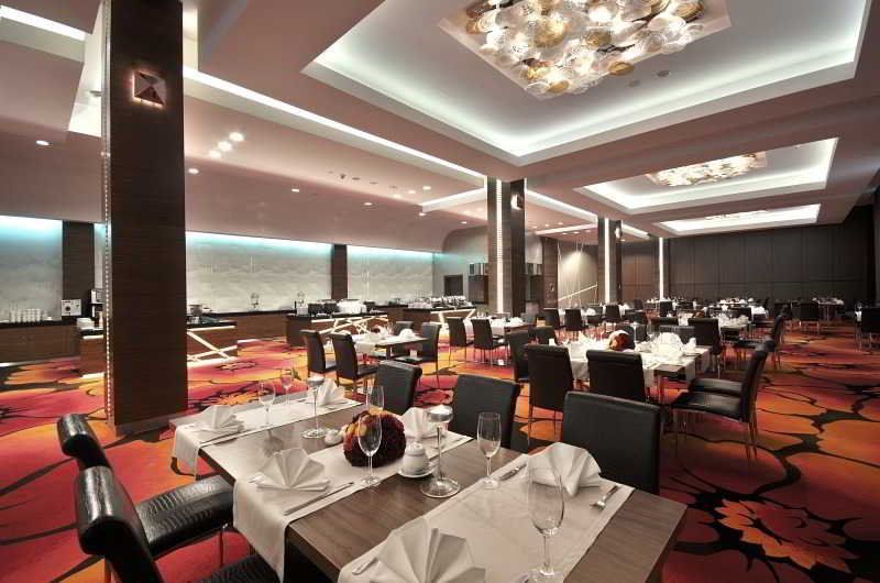 Hotel Warszawianka 4 estrelas em Serock