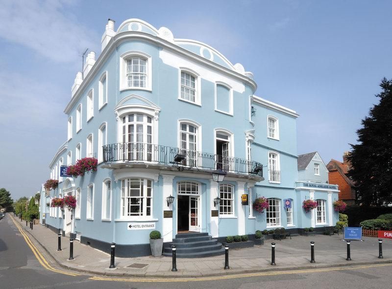 Royal Adelaide Hotel 3