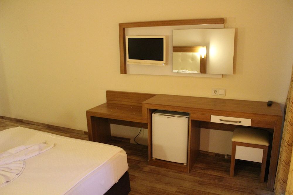 Mitos App & Hotel 3