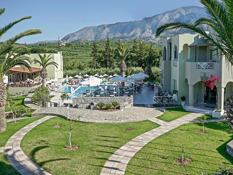 Vardis Olive Garden Hotel 3