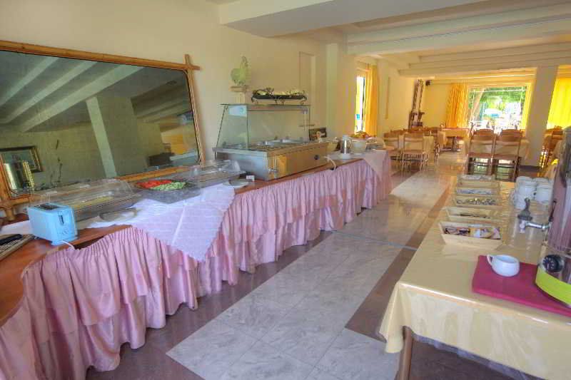 Kassandra  Family Aparthotel and SPA 3 estrellas en Ialisos