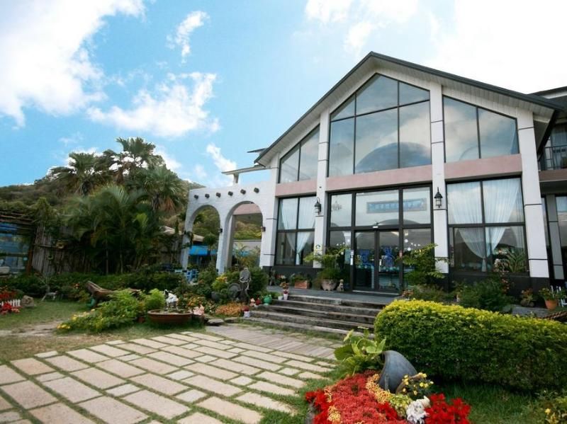 Fennel Hot Spring Resort 1