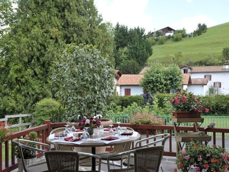 Logis Hôtel Ur Hegian 2