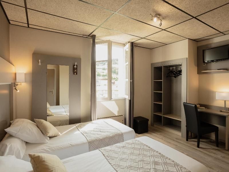 Logis Hôtel Restaurant Family & Spa 3