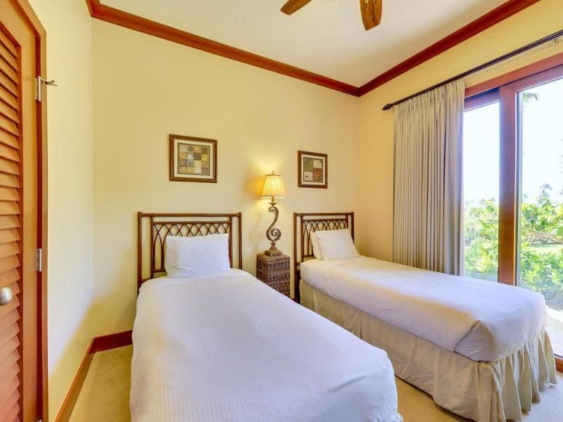 Ko Olina Beach Villas Resort 2