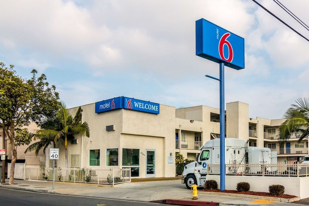 Motel 6 Bell Gardens, CA - Los Angeles 2 étoiles à Bell Gardens