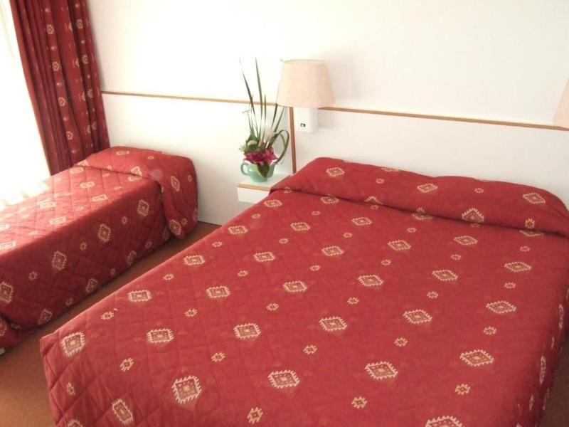 Hotel Restaurant Le Pavillon Carina 2 étoiles à Gap