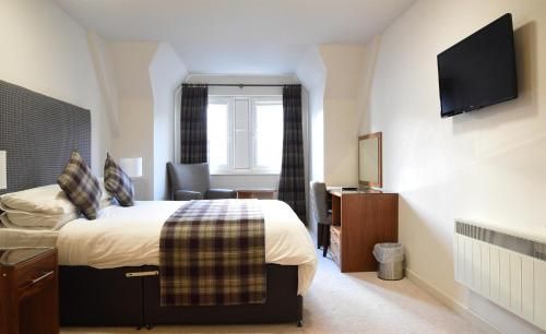 The Royal Hotel 3