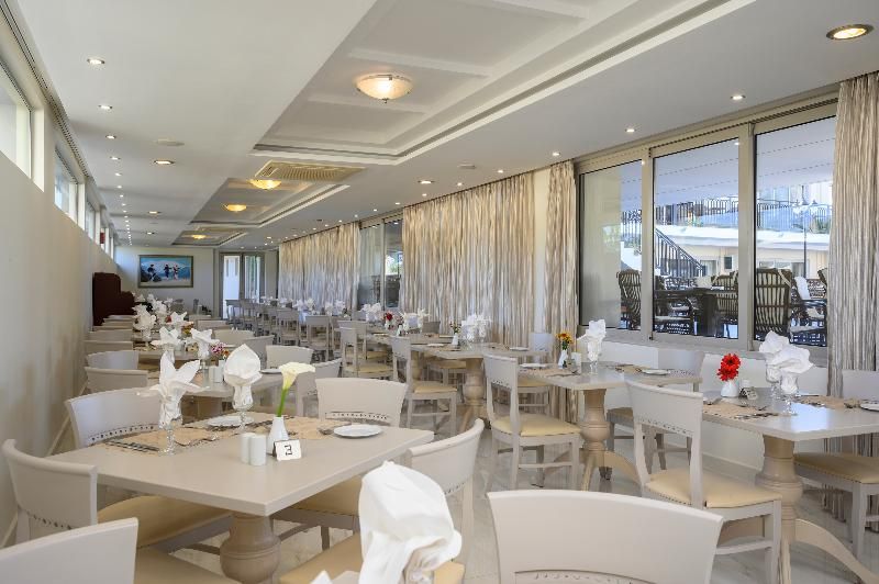 Hotel Vantaris Garden 3