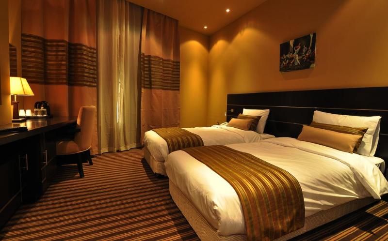 Aldar Hotel 3 estrellas en Sharjah