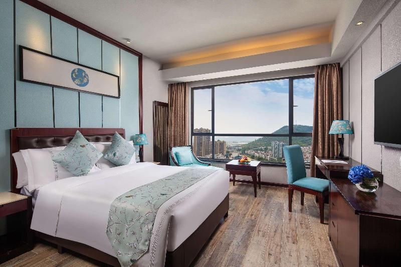 Ramada by Wyndham Liuzhou Luzhai 2