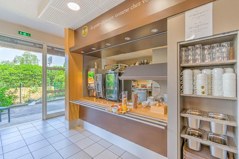 B&B HOTEL Salon De Provence 2