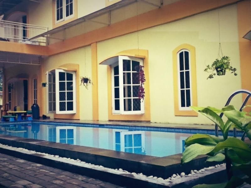 Arimbi Cibulan Suites 2