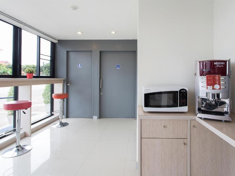 Hop Inn Phitsanulok 3