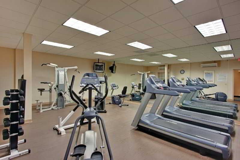 Holiday Inn Calgary Macleod Trail South 2