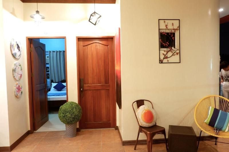 Connecting Flight Mactan Cebu Hostel 2 étoiles à Île de Mactan