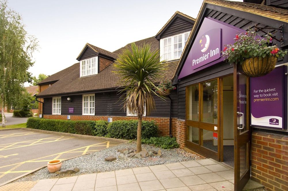 Premier Inn Woking West - A324 3 estrelas em Woking