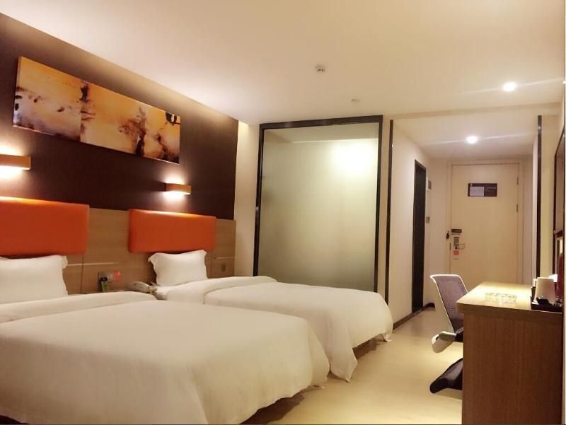 7Days Premium Guangzhou Zengcheng Xintang Plaza 3