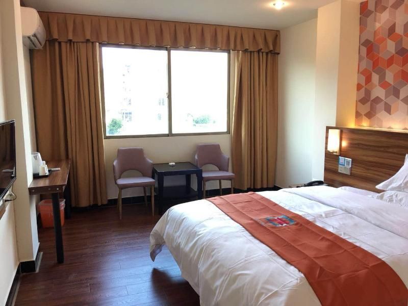 Pai Hotelsa Guangzhou Baiyun International Airport 2 estrelas em Cantão