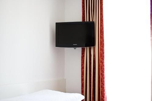 Hotel Weisses Kreuz 3