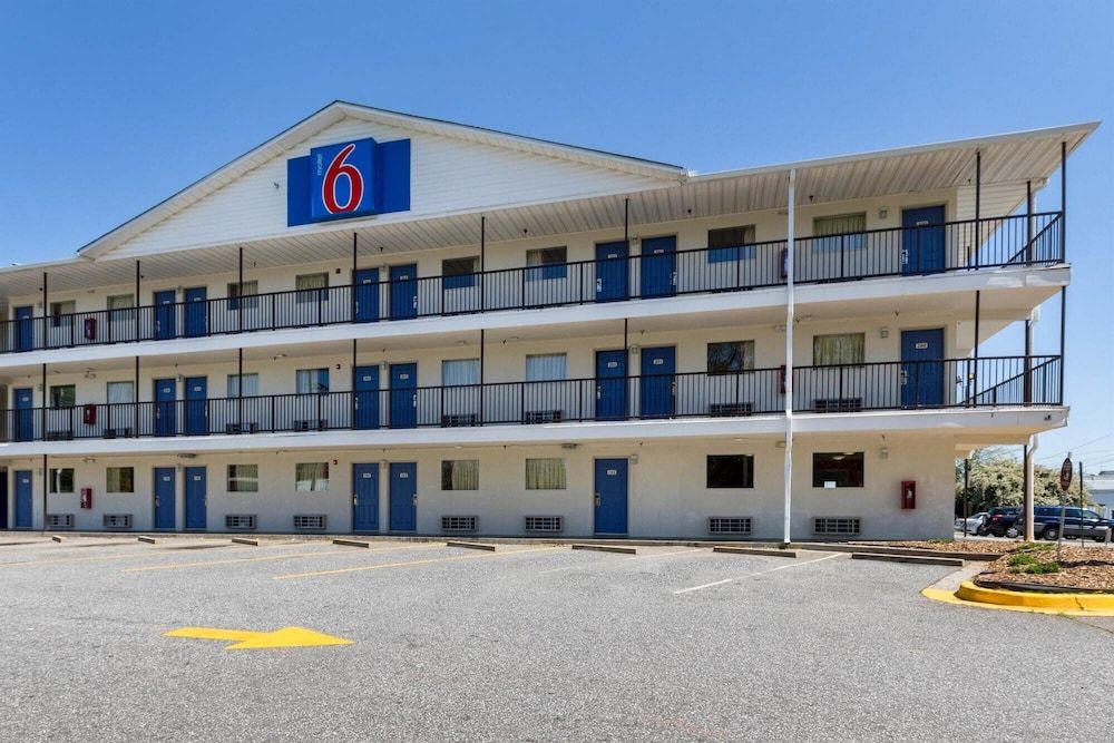 Motel 6 Greenville, SC 2 estrelas em Greenville
