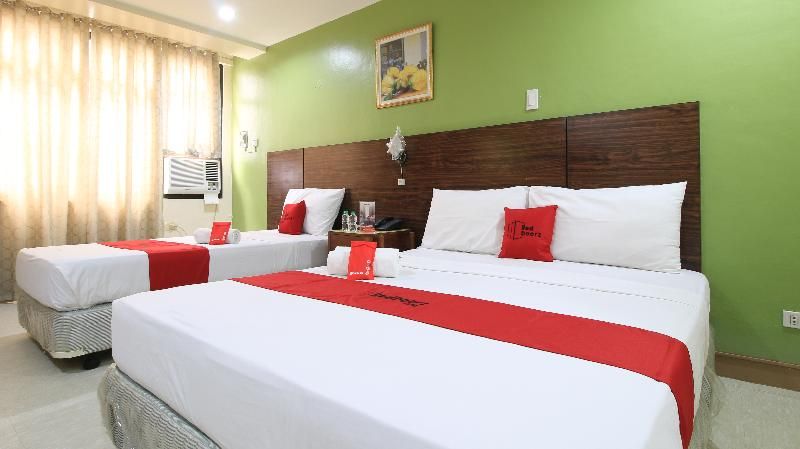 RedDoorz Plus @ Chinatown Binondo 2