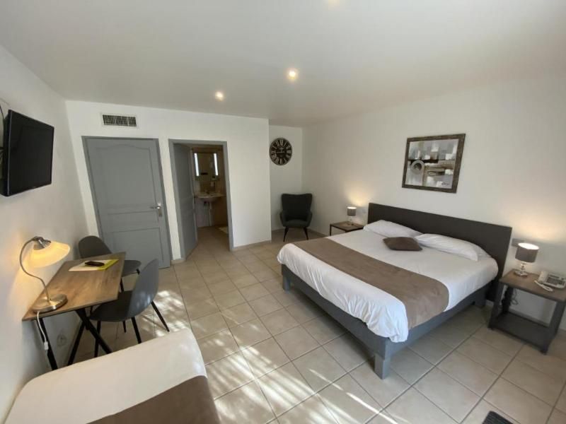 Logis Hôtel l'Oliveraie 2