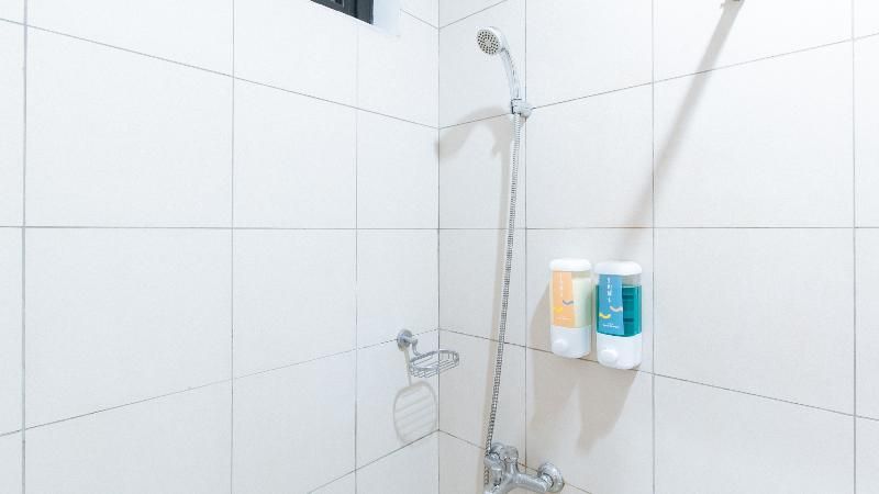 Sans Hotel Laperal Manila - Vaccinated Staff 1