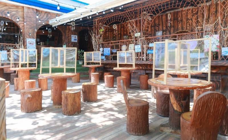 RedDoorz Plus @ Castle Chateau Iloilo 2