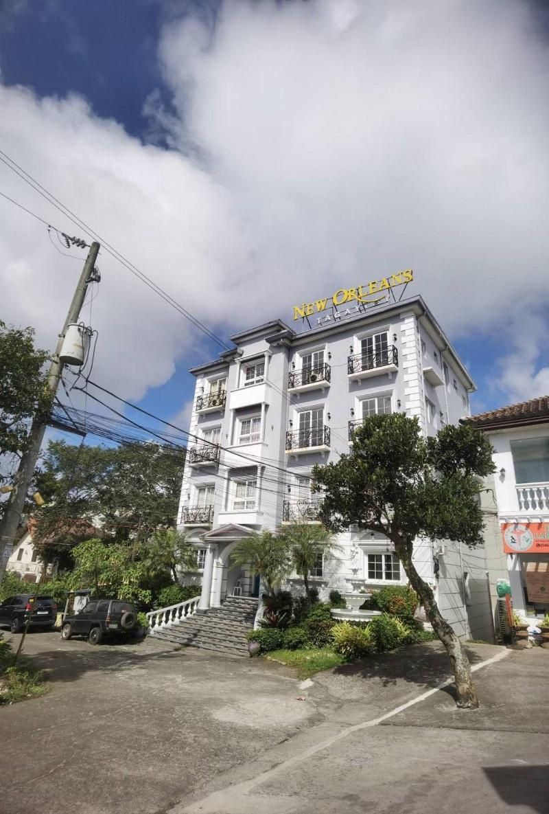 RedDoorz Plus @ New Orleans Auberge Hotel 2 estrelas em Tagaytay