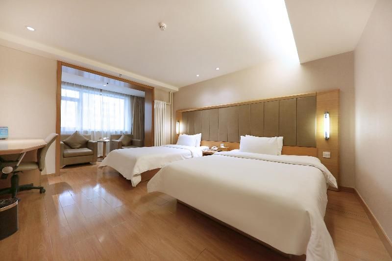 Ji Hotel Urumqi Youhao 3