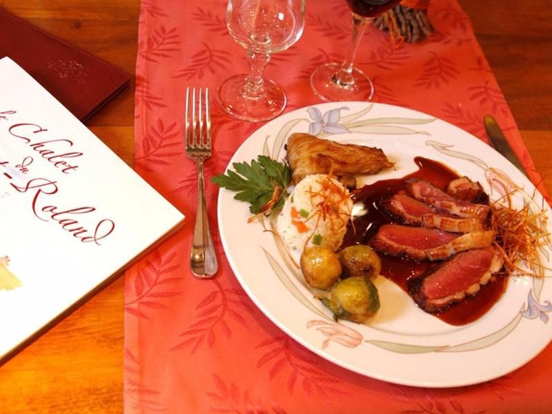 Logis Chalet Du Mont Roland 2