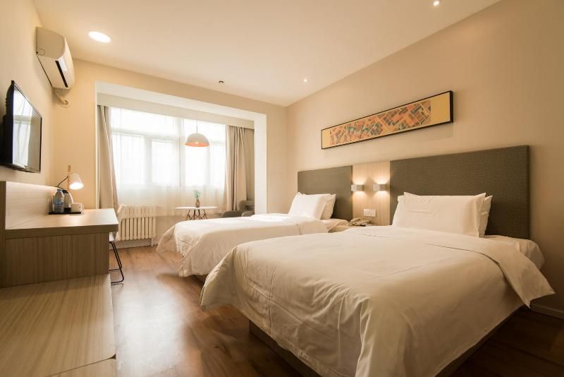 Hanting Hotel (Urumqi Youhao) 2