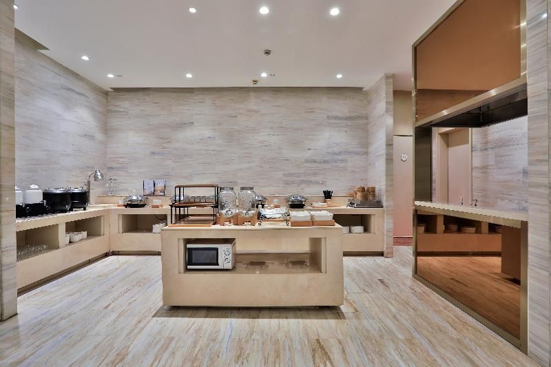 Ji Hotel (Hangzhou Xiaoshan Airport) 3
