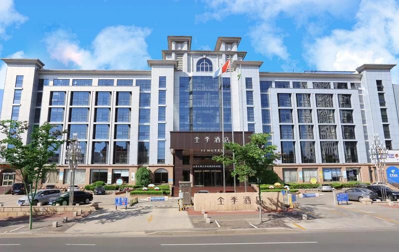 Ji Hotel (Rizhao Lighthouse Seaside Scenic Area) 3