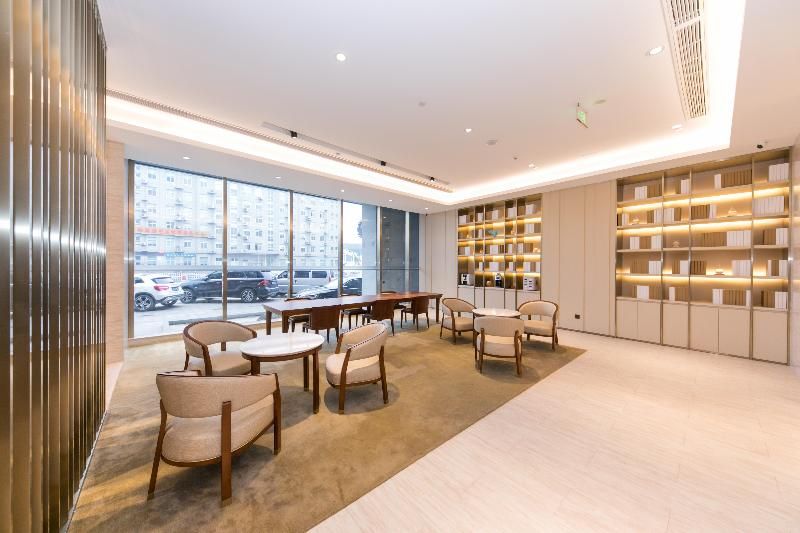 Ji Hotel (Luoyang Jiudu Middle Road) 2