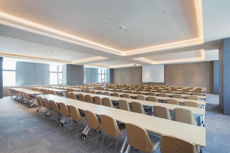 Ji Hotel (Dalian Qingniwa Road Store) 3