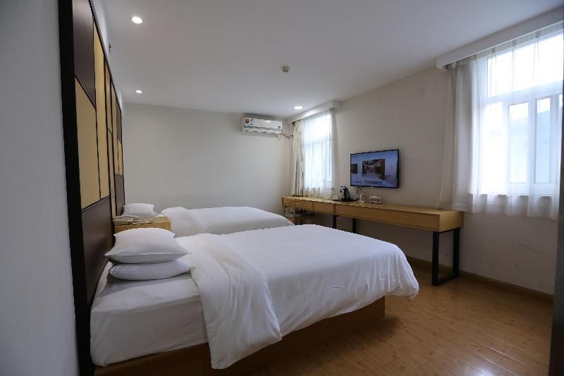 Hanting Hotel (Hangzhou Railway Station) 2