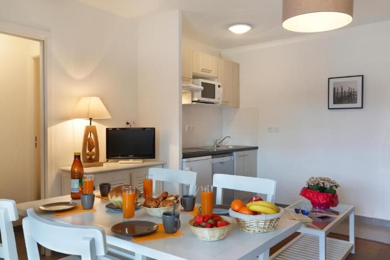 Logis Hotel Au Floridor 3