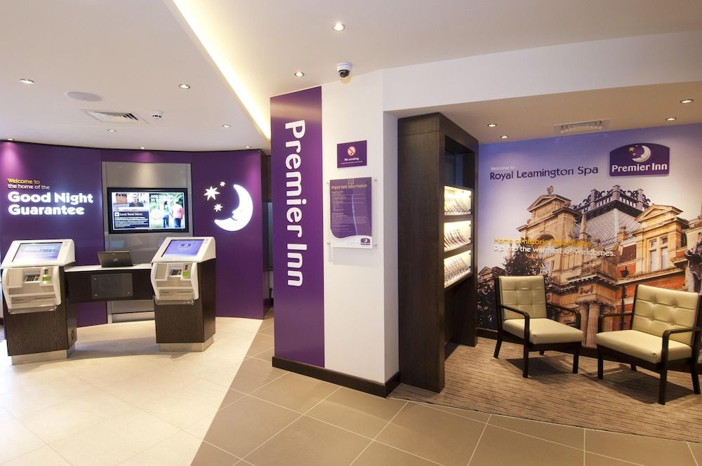 Premier Inn Leamington Spa Town Centre 2