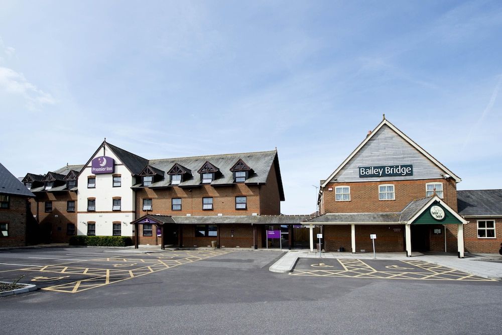 Premier Inn Christchurch West