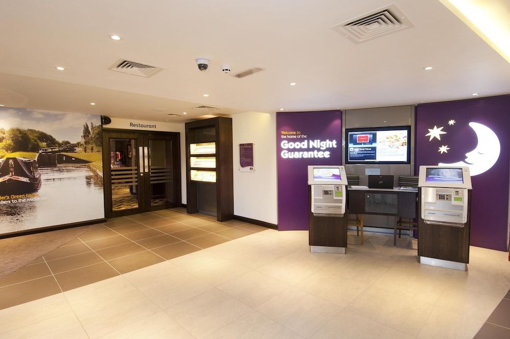Premier Inn Walsall Town Centre 2