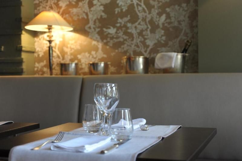 Logis Hotel de France Ornans 2