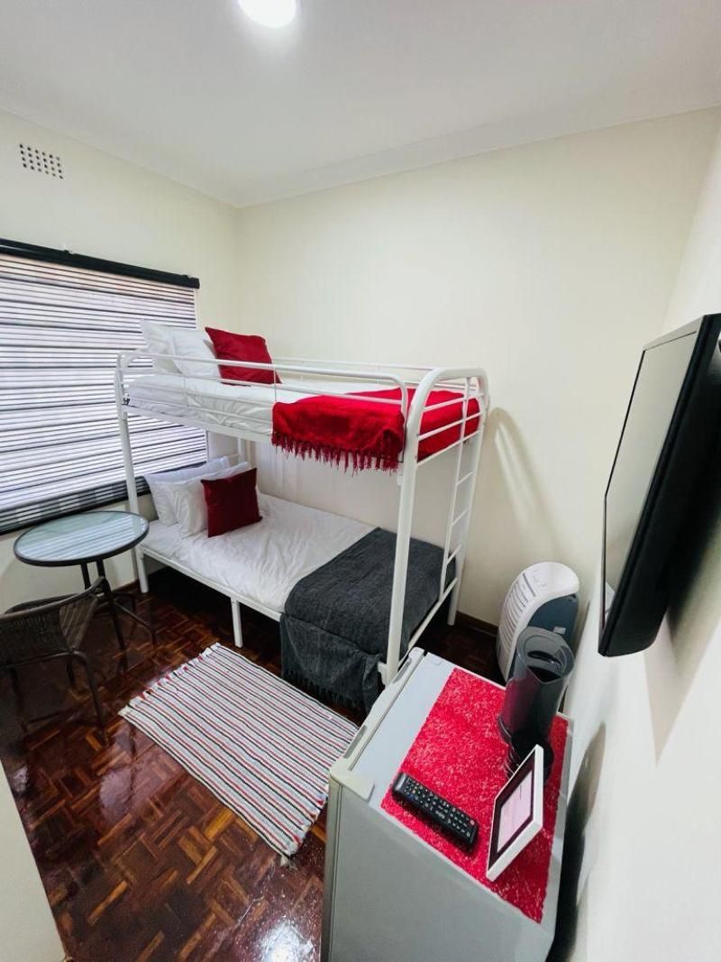 Ithonsi Guesthouse 3